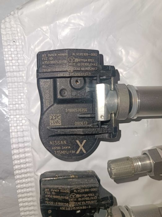 Продам датчики TPMS NISSAN LEAF