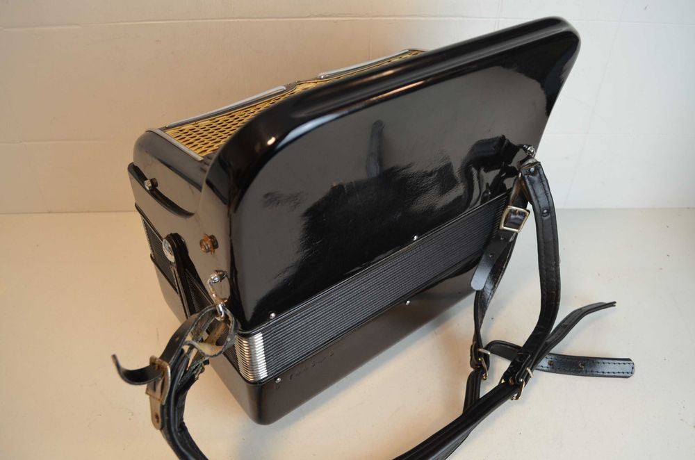 Concertina Adria 4 voz. N 01