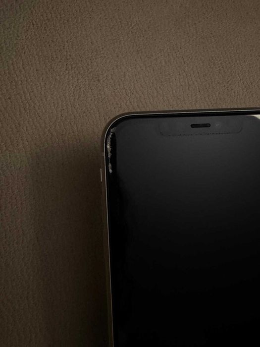 iPhone 11 branco 128gb