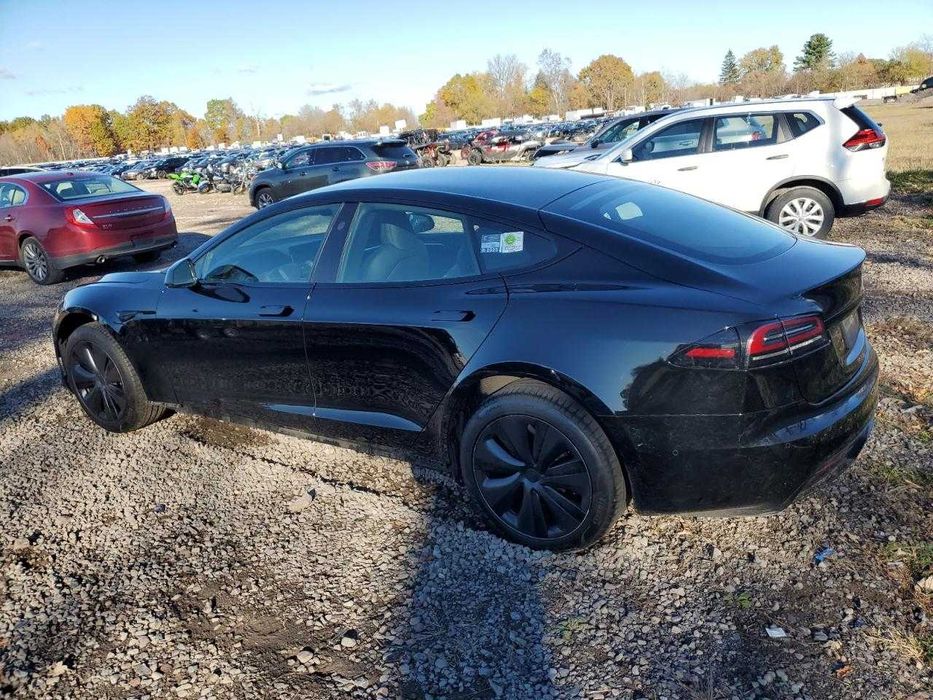 Tesla Model S 2022