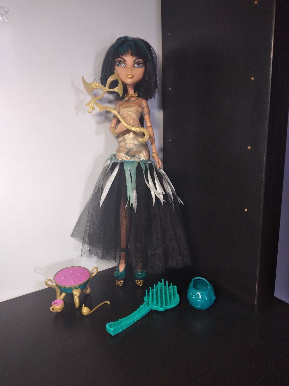 Bonecas Monster High Cascais E Estoril • OLX Portugal