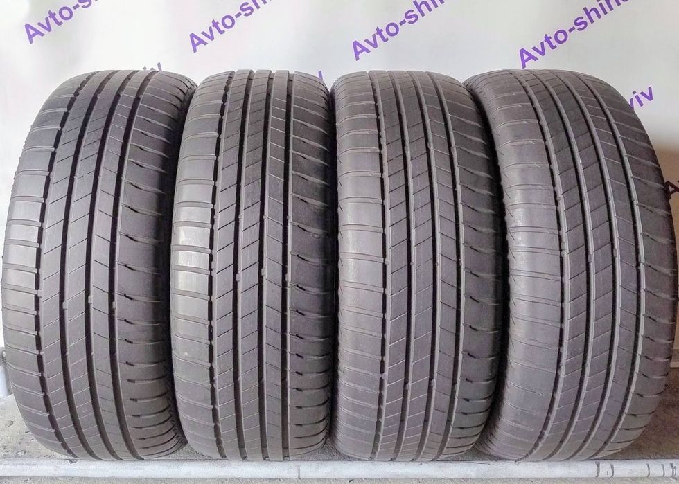 Шини літні R17 215/55 Bridgestone Turanza T005