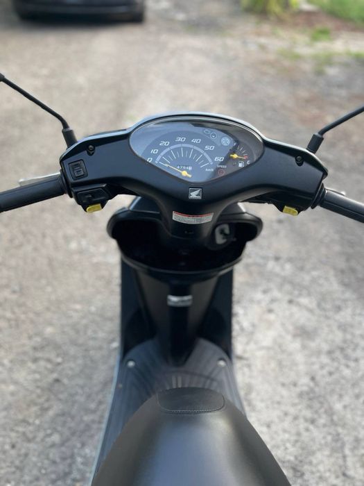 Мопед Honda dio af 68