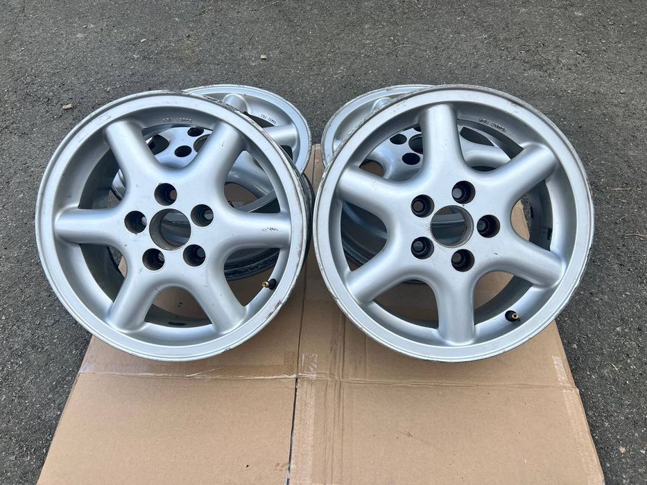 Комплект легкосплавних дисків R14 5*100 в гарному стані
