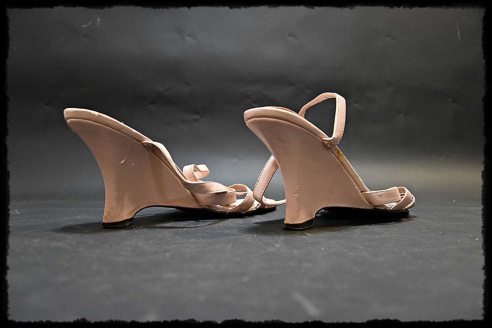 Różowe, pudrowe sandały na obcasie, klapki, rozmiar 40