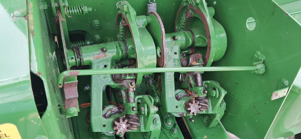 Прес John Derre 339 super stan!