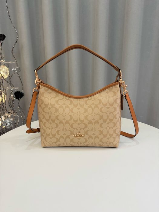 Жіноча нагрудна сумка LOUIS VUITTON CR149