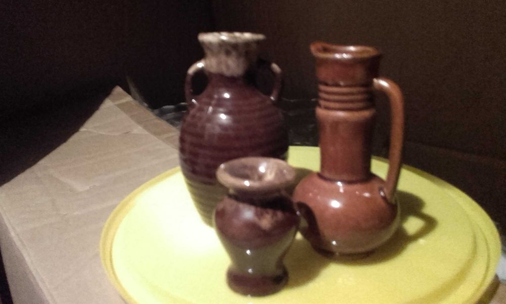Komplet 5 malych wazonikow ceramicznych e