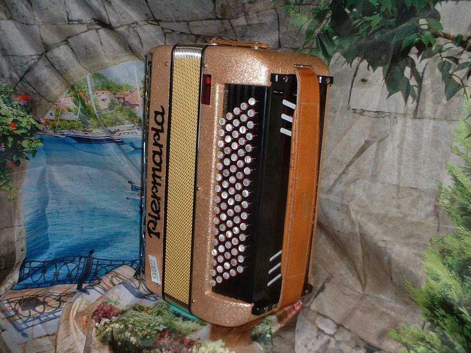 Acordeao a venda G , N. 982