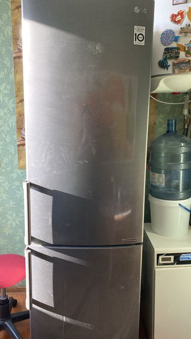 Холодильник LG бу