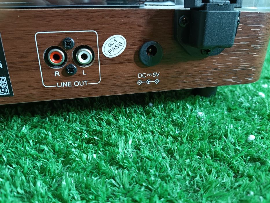 Auna verticalo , gramofon z bluetooth USB 

Cena 149 zł 


Możliwa wys