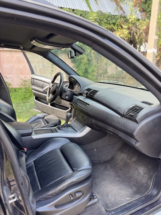 Bmw x5 3.0d 2005г