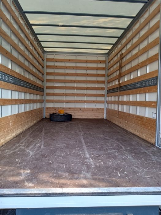 Вантажні перевезення + гідроборт