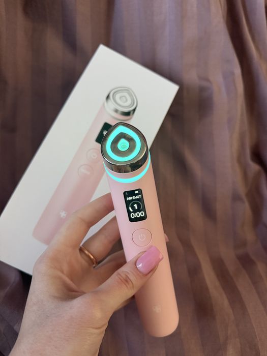Устройство для домашнего ухода за кожей 6 в 1 Medicube AGE-R Booster Pro, Pink