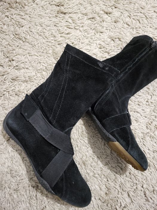 Botas menina  tamanho 35