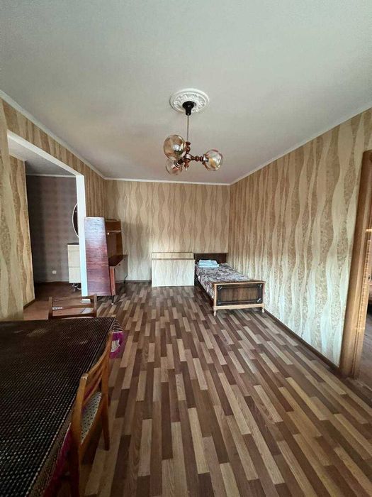 2к квартира 40 м2, Чумака 6, Солом`янський район, терміново