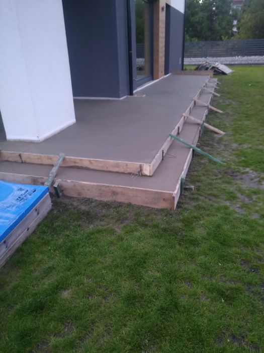 WYLEWKI  Betonowe  Styrobeton  PIANA Pur