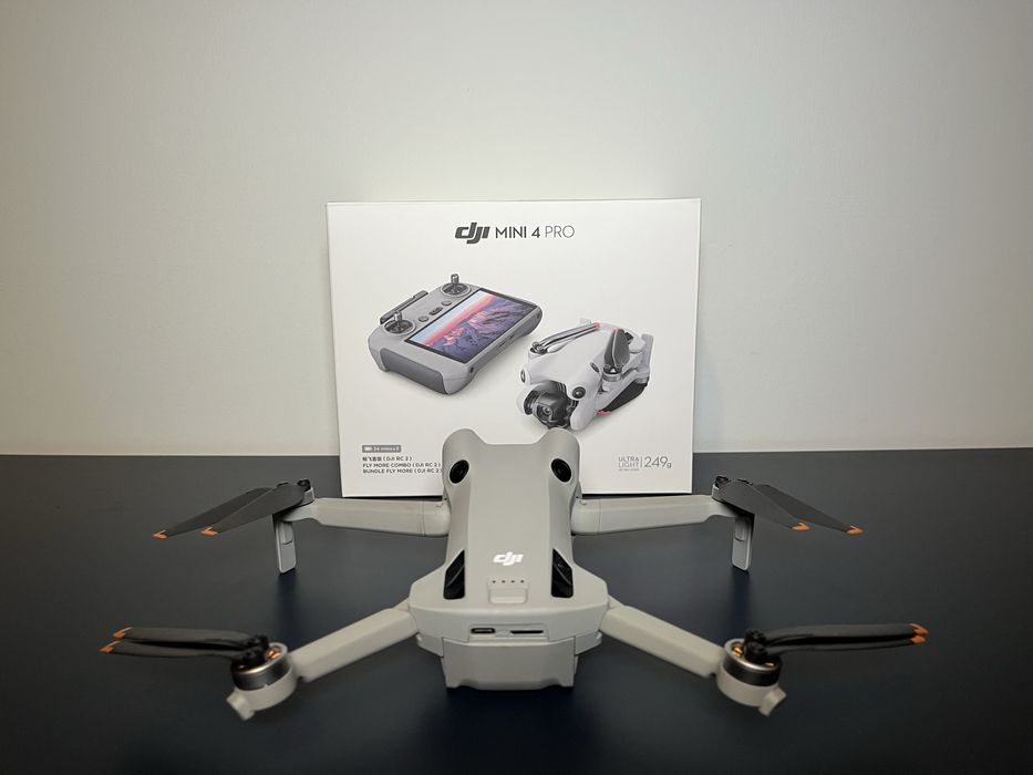 DJI Mini 4 Pro Fly More - Com garantia