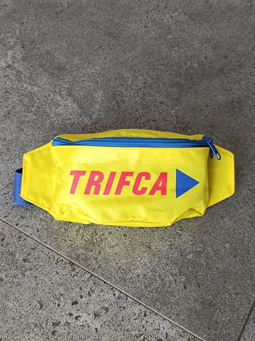 Nerka TRIFCA - oryginalny merch Foto lata 90, Idealna na Festiwale