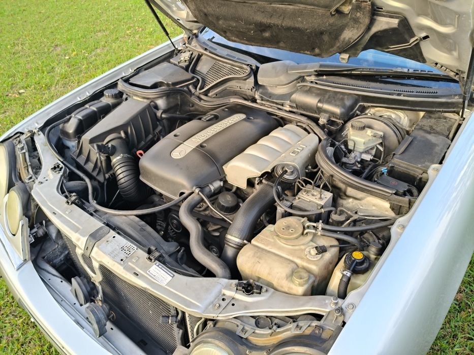 Mercedes E 220 CDI Cx Automática