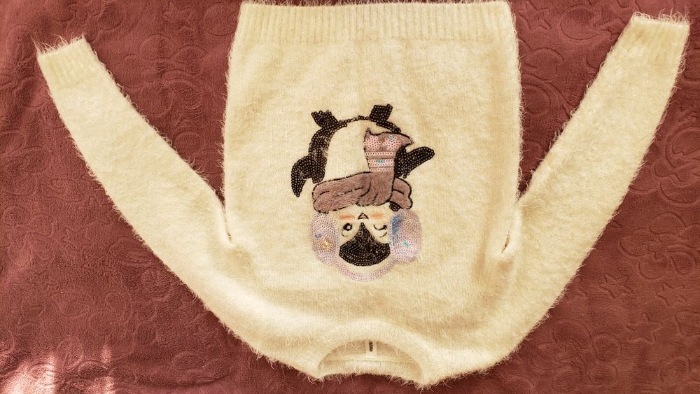 Продам кофтину для дівчинки віком 6 років