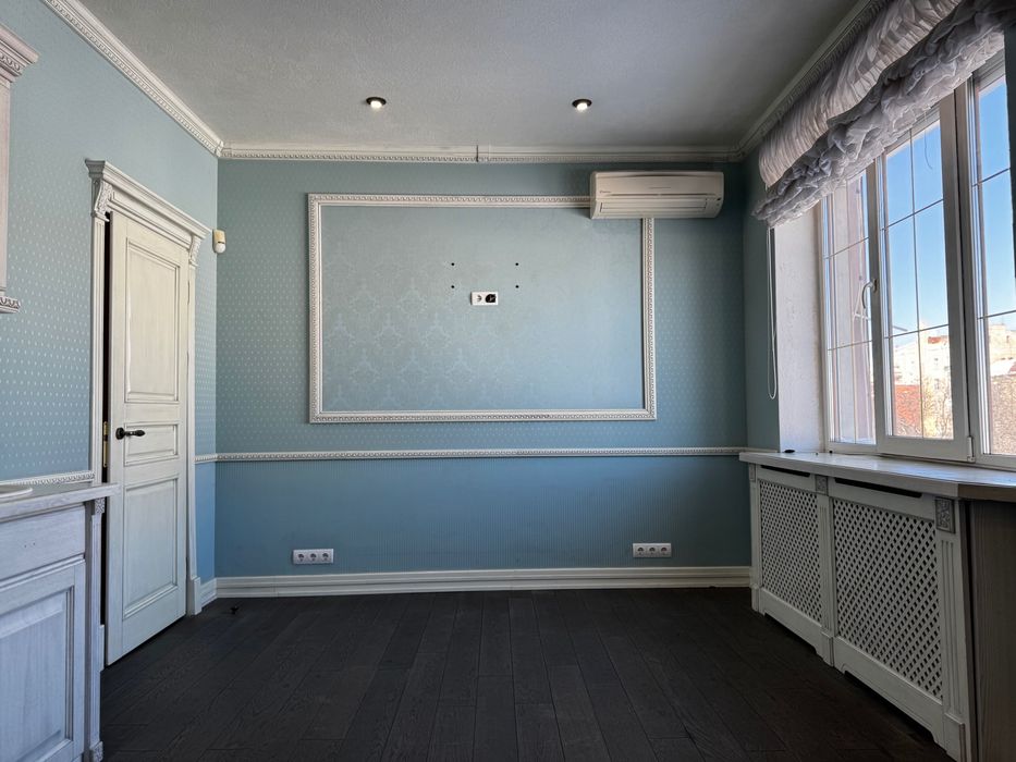 Продам 263 м² з терасою — Володимирська 45, Золоті Ворота