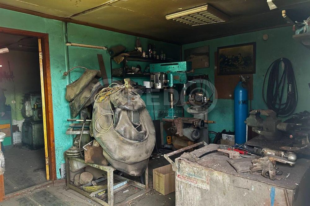 Продаж території, вул. Ньютона, Карачуни.