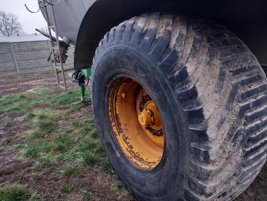 Opona rolnicza 850/50/30,5-2 sztuki