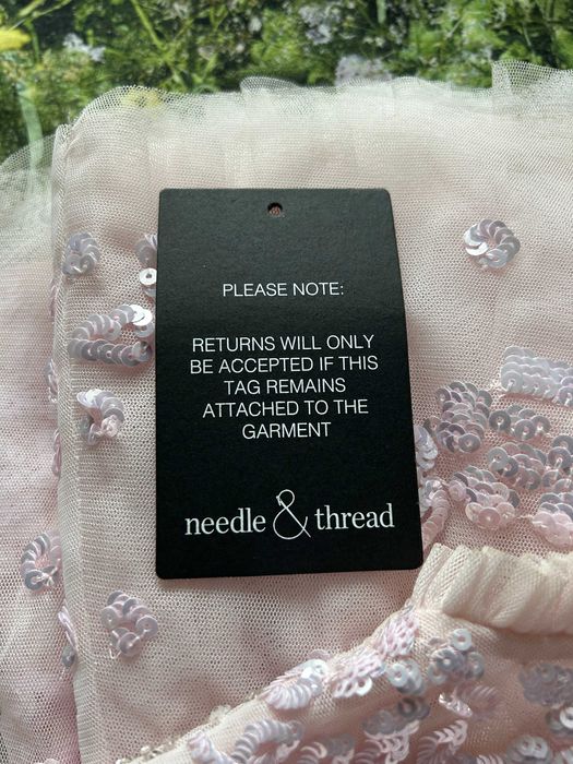 Suknia Ślubna Needle & Thread  Victorian Wreath Gloss Long Sleeve Gown