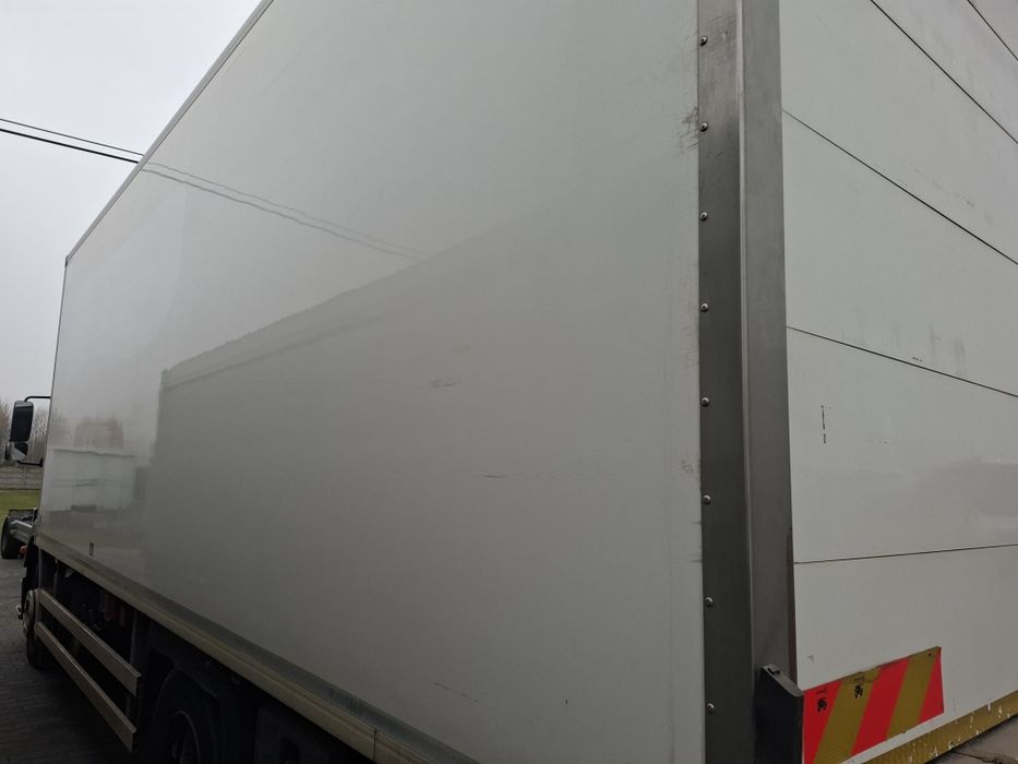 Chłodnia Kontener magazyn w stanie bardzo dobrym z transportem