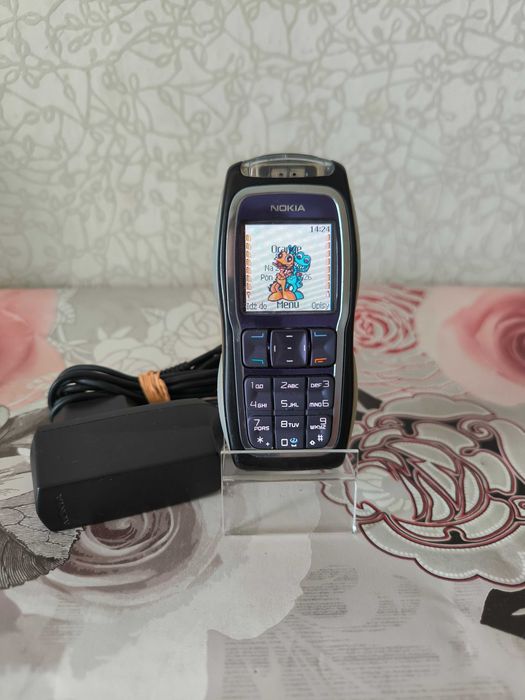 Nokia 3220 + Ładowarka