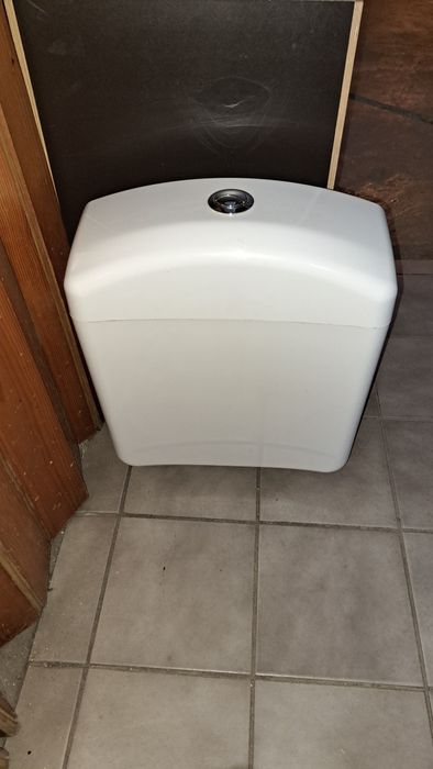 Zbiornik WC uniwersalny spłuczka dolnopłuk