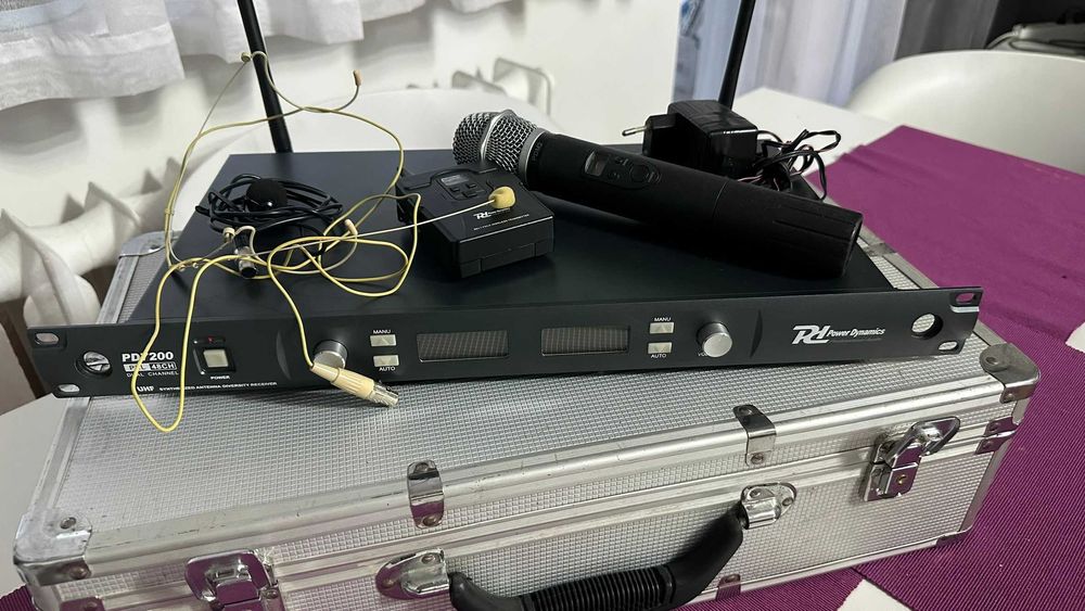 Zestaw mikrofonów bezprzewodowych