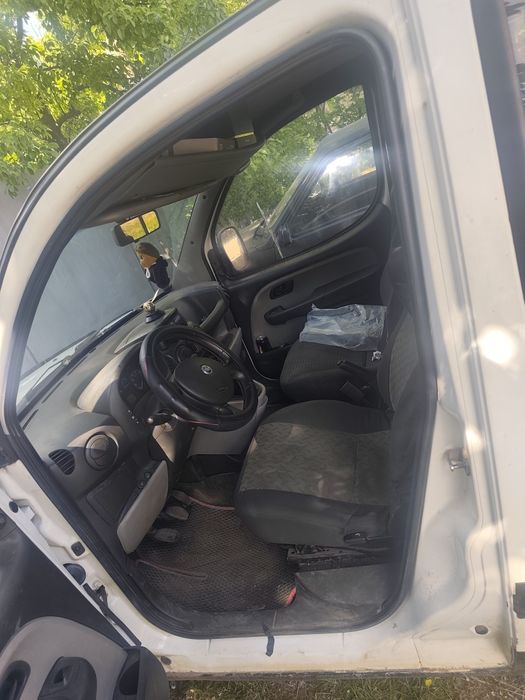 Продам автомобіль Fiat Doblo