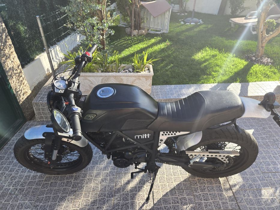 Vendo mota mitt ZY125-15A  gasolina