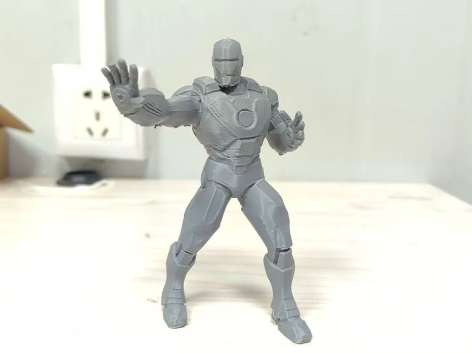 Iron Man Figure in Battle Pose - Painted