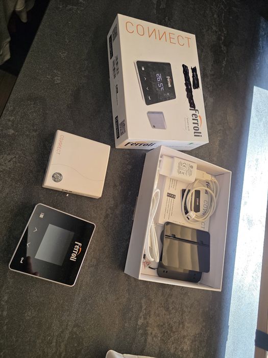 Sterownik Termostatyczny i internetowy  Ferolli wi fi