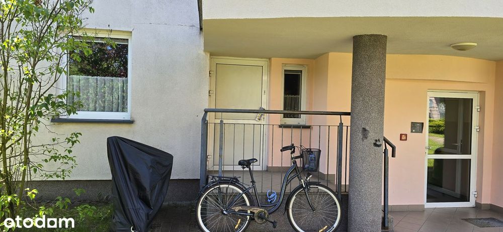 Mieszkanie umeblowane z dużym balkonem na parterze - Widok 3