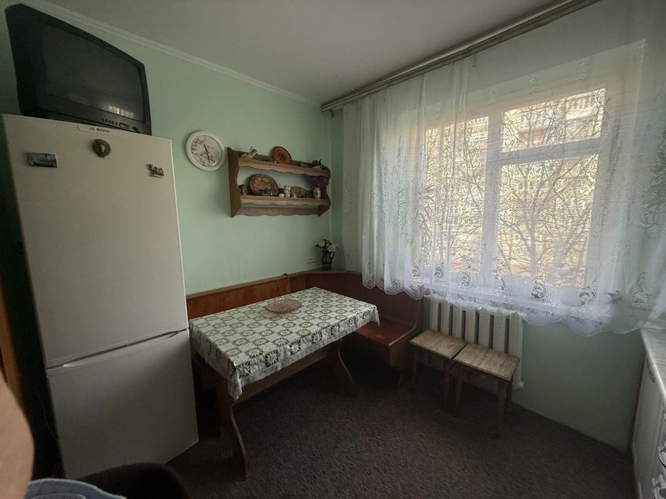 2 кімнатна квартира , вулиця Сихівська