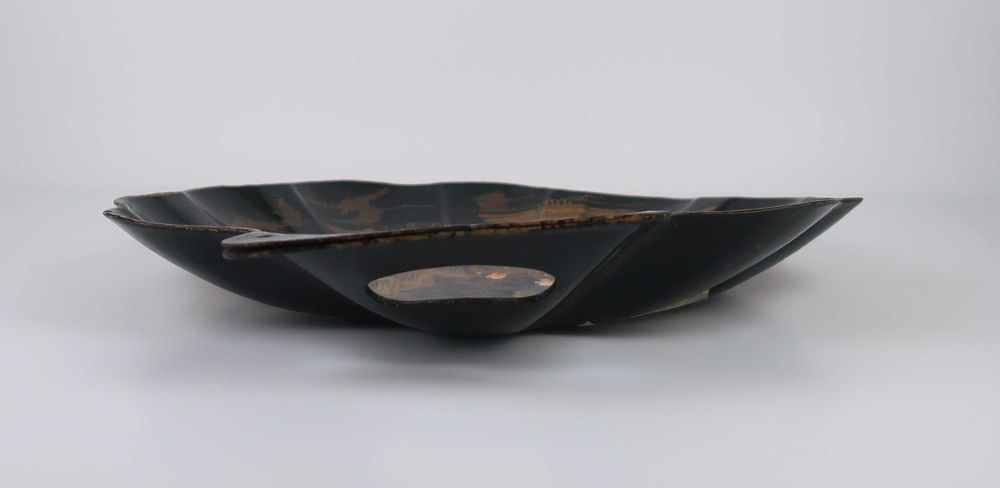 Bandeja Oriental Lacada Séc. XIX/XX (ref. 2)