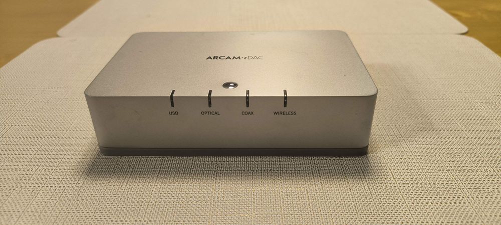 Przetwornik analogowo - cyfrowy Arcam r-Dac