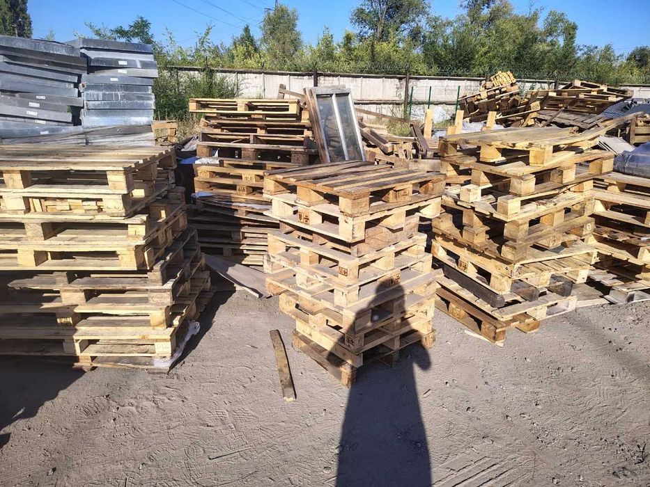 Піддони б/у в ассортименті