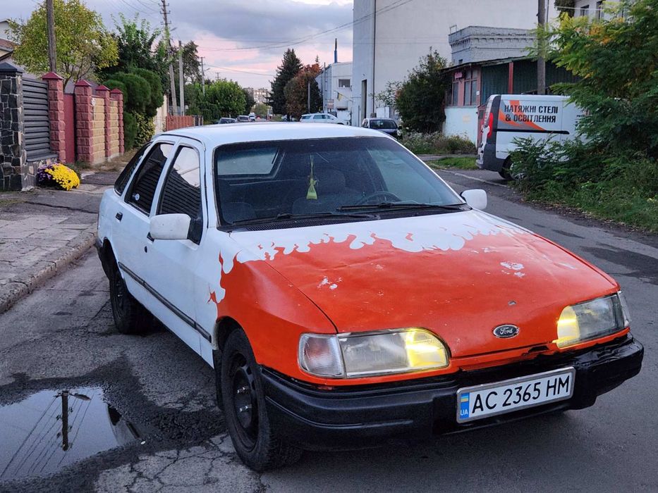 Ford Sierra 2,0 газ бензин 550$