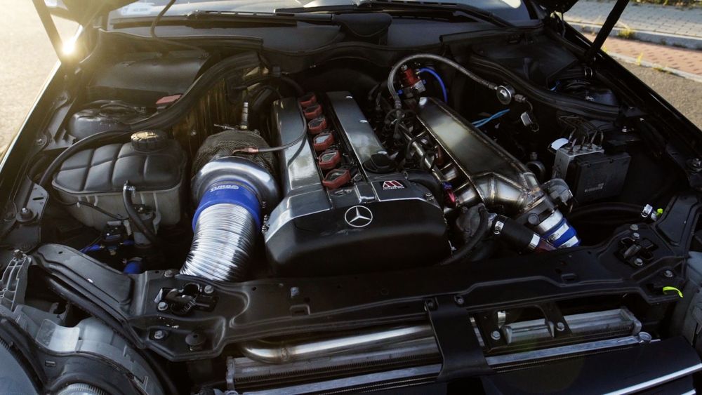 TurboKit kolektory Mercedes M104 M111 W203 W208 W202 W210 SLK CLK