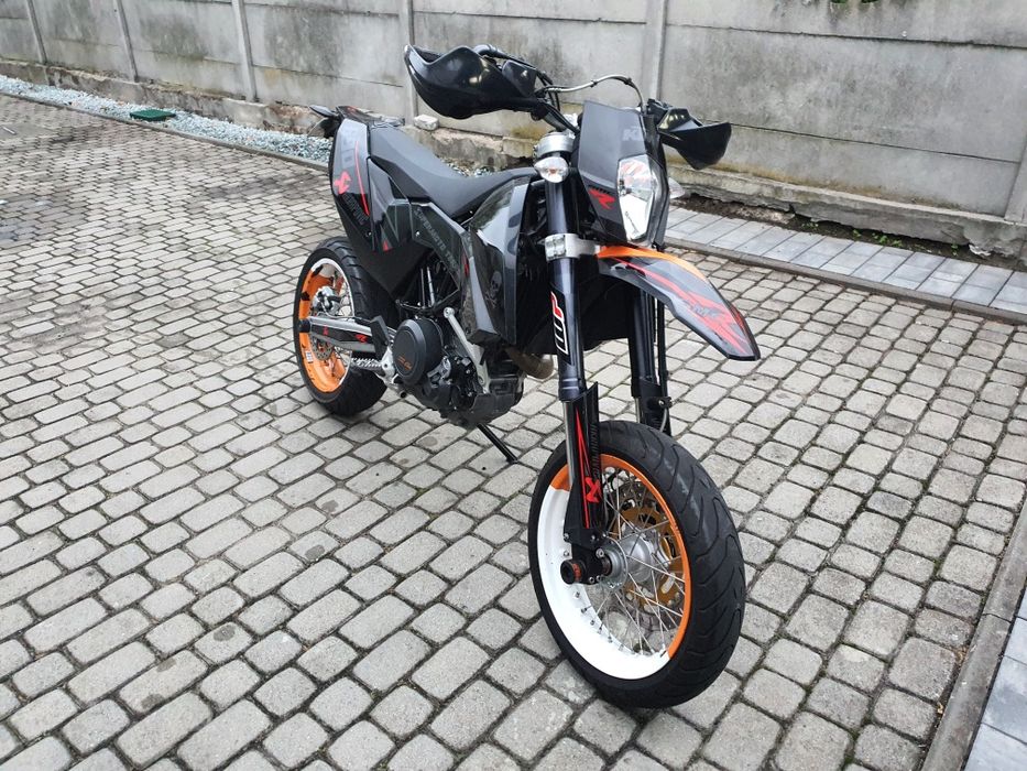 KTM