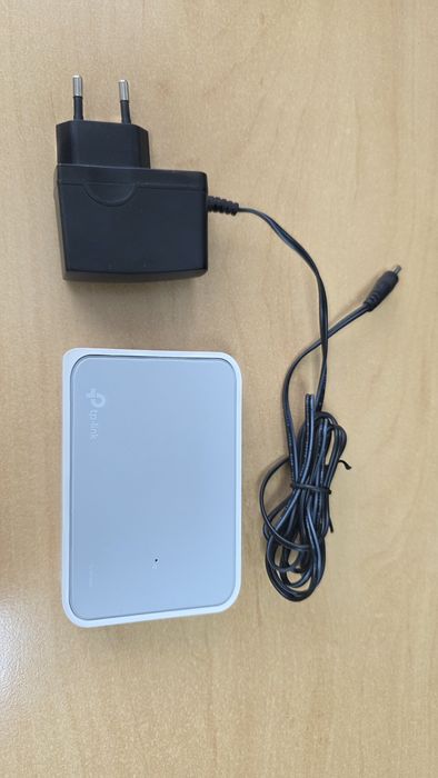 Комутатор TP-LINK TL-SF1005D 5*100Мбіт/с