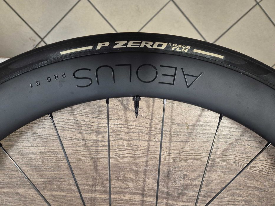 Koła Bontrager Aeolus Pro 51 TLR Disc SRAM