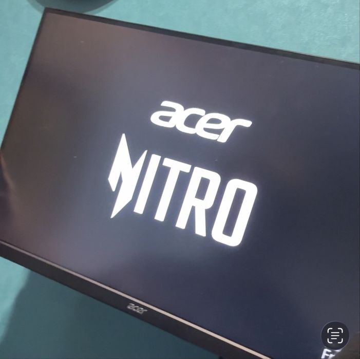 Монитор Acer nitro 27 (VG272U)