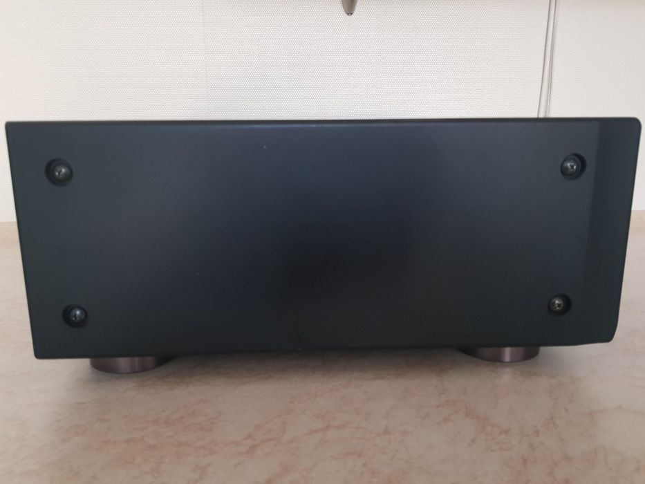 ONKYO Integra A-8850.  Усилитель. Отличное состояние