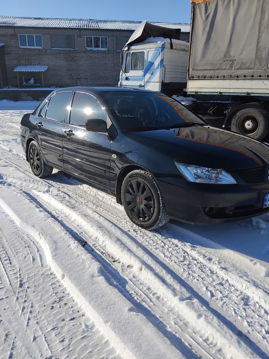 Продам .Лансер 9